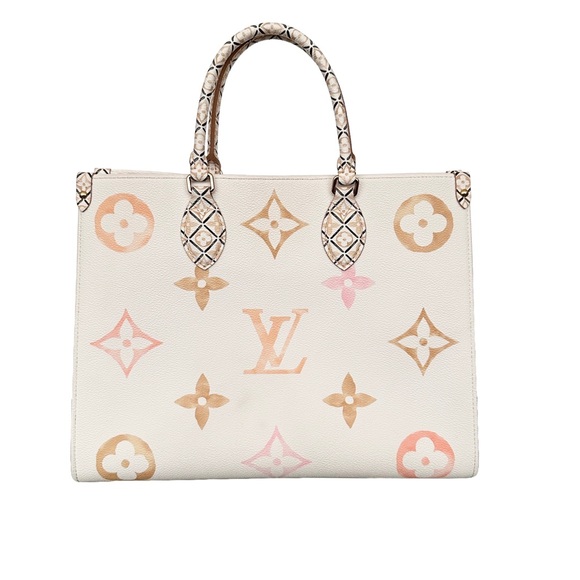 Louis Vuitton By the Pool OnTheGo MM Beige Monogram Giant Watercolor M22975 - Picture 2 of 11